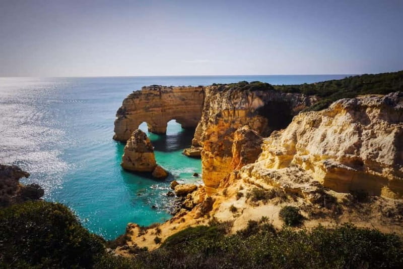 Lisbon: Private Tour Benagil, Algar Seco, Portimao & Lagos - Portimão speedboat: Benagil Cave plus 16+ secret caves