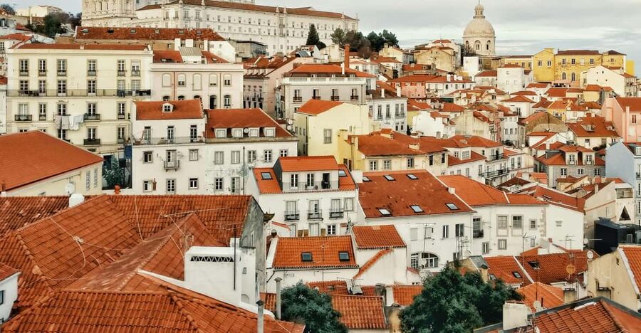 Lisbon Private Tour in Spanish - Praça do Comércio and Cais da Colunas: finish with the river mood