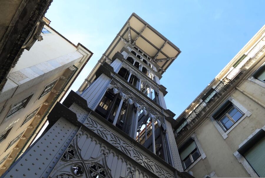 Lisbon Private Tour in Spanish - Convento do Carmo and Baixa-Chiado: where you slow down