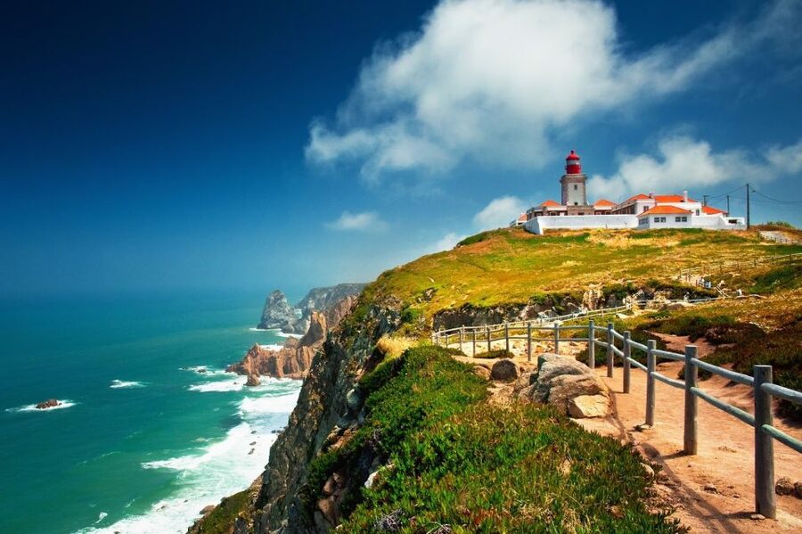 Lisbon: Private Tour Sintra, Cabo da Roca and Cascais - The return drive: Estoril and Carcavelos coast views