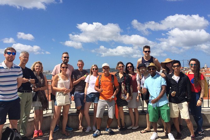 Lisbon Private Tour - The best introduction to the city - Lisbon Cathedral: Old Mosque to Oldest Church
