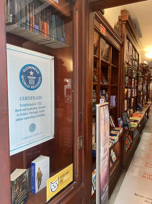 Lisbon: Private Tour with Locals - Should you book this Lisbon Private Tour with Locals?