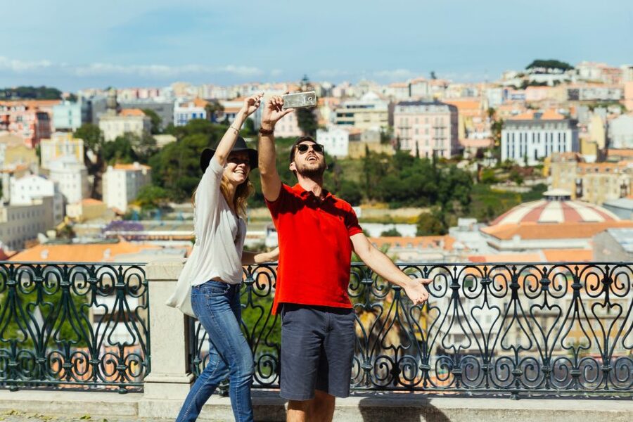 Lisbon: Private Tour with Locals – Highlights & Hidden Gems - Praça do Comércio: Lisbon’s Waterfront Welcome in Miniature