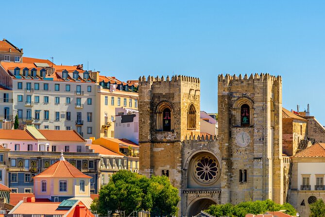 Lisbon: Private Tuk-Tuk City Tour - Miradouro da Senhora do Monte: the view break you’ll be glad you took