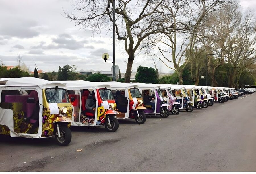 Lisbon: Private Tuk Tuk Sightseeing Tour & Historic Stories - How your 1-hour route plays around the historic core (including Lisbon Cathedral)