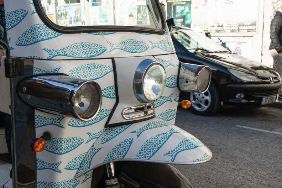 Lisbon: Private Tuk Tuk Tour (Alfama, Bairro Alto, Belém) - Lisbon by tuk tuk: why this format works
