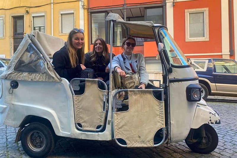 Lisbon: Private Tuk-Tuk Tour with Local Guide - Santa Luzia and Portas do Sol: Lisbon’s postcard angles, but with context