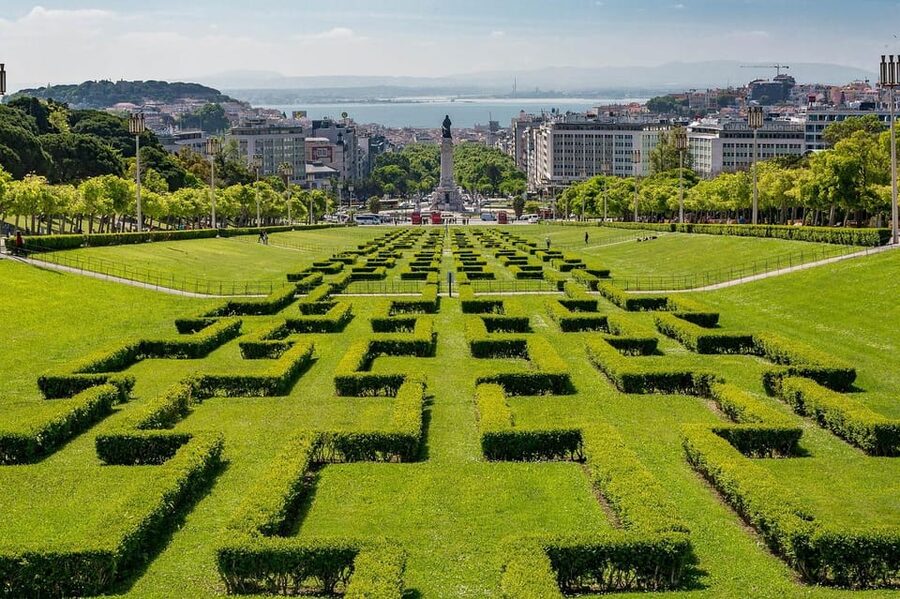 Lisbon: Private Walking Tour with a Local Guide - Rua Augusta and Rossio Square: classic Lisbon energy, without the chaos