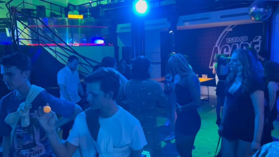 Lisbon Pub Crawl: Unlimited Drinks, Shots & V.I.P Club Entry - Key highlights to look for