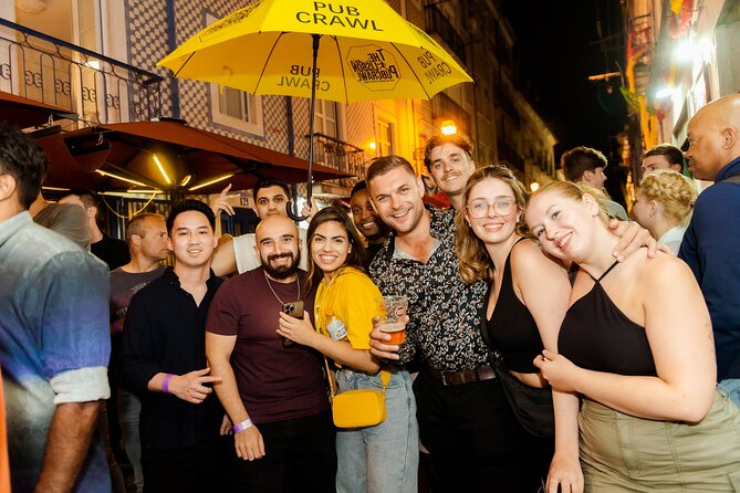 Lisbon: Pub Crawl with Open Bar, Shots & VIP Club Entry - Stop 5: Cais do Sodré VIP club entry and what “ends when you enter” means