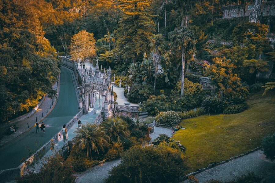 Lisbon: Regaleira, Sintra, Cape Rock & Cascais Day Trip - From Lisbon: why a structured day makes Sintra easier