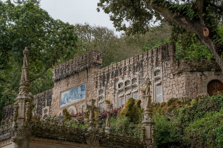 Lisbon: Regaleira, Sintra, Cape Rock & Cascais Day Trip - Quinta da Regaleira: UNESCO drama, symbolism, and the Initiation Well