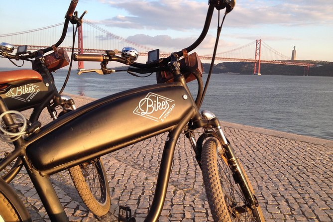 Lisbon Regular or Electric Bike Rental - Getting Started at Boost Portugal: Gear, Helmet Rules, and Bike Comfort