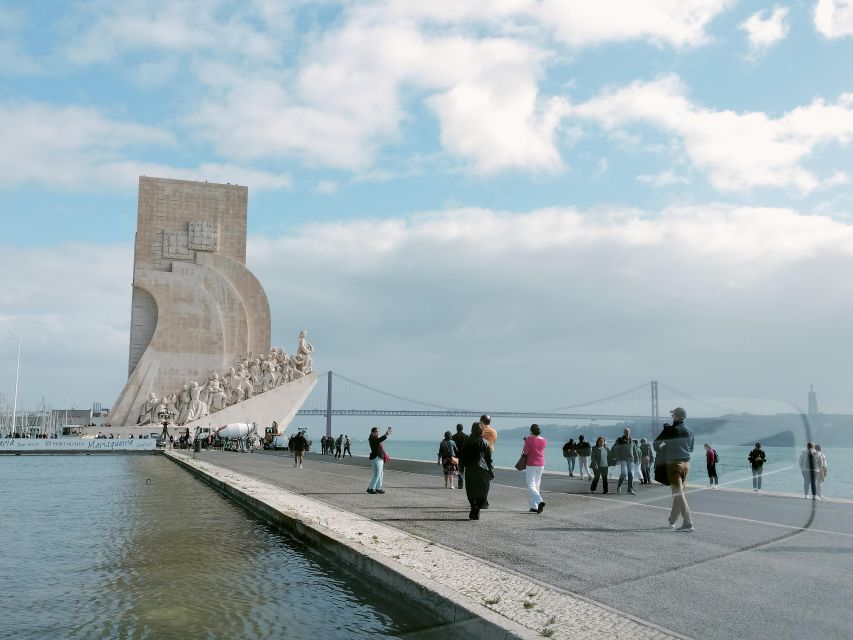 Lisbon: Rent a Private Car with Driver & Plan Your Tour. - Nazaré and Ericeira: waves, viewpoints, and a calmer coastal shift