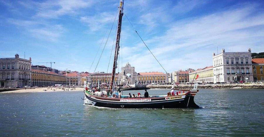 Lisbon: River Tagus Sightseeing Cruise in Traditional Vessel - Key Points Worth Your Time