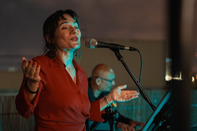 Lisbon: Rooftop Wine Tasting with Live Traditional Fado - The Flow of Your 3.5-Hour Evening (What Happens First)