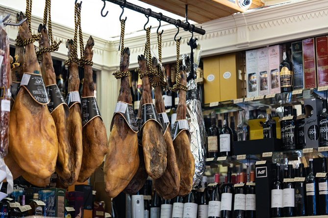 Lisbon Roots - Small group Food & Culture Walking Tour w/tastings - Small group size: easier questions, better pacing