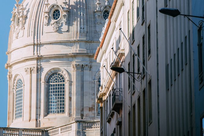 Lisbon's 7 Hills on Tuk-Tuk - Miradouro da Senhora do Monte: the best view stop, and why it’s smarter by tuk-tuk