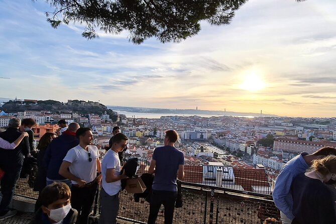 Lisbon's 7 Hills on Tuk-Tuk - Largo do Carmo: where Lisbon’s modern political story lands