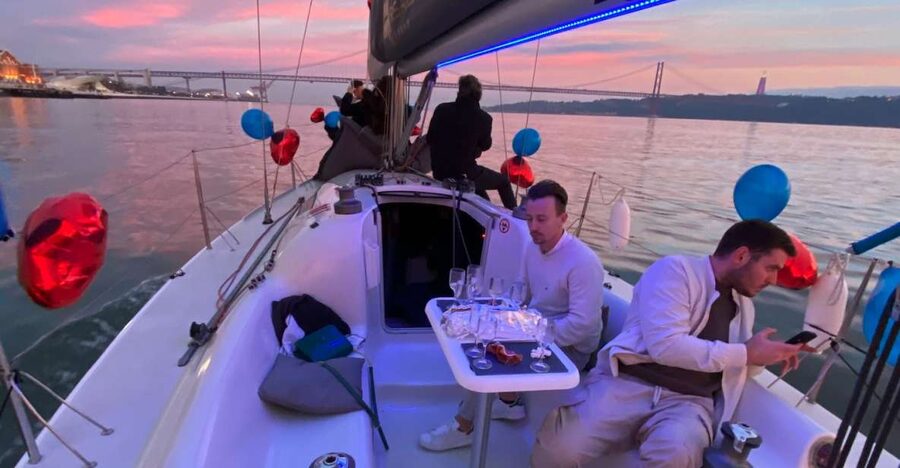 Lisbon: Sailboat Tour w/ Local Guide and Open Bar Green Wine - Why This Small Lisbon Sailboat Tour Feels Better Than the Big Boats