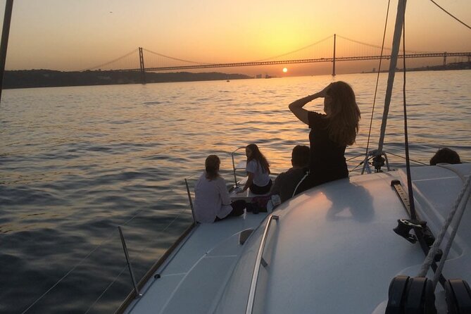 Lisbon Sailing Catamaran Public Cruise with drinks - The On-Board Vibe: Drinks, Music, and Comfort