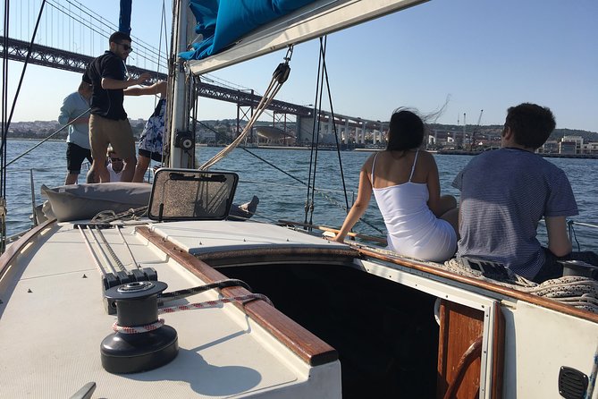 Lisbon Sailing Day Cruise with wine & snacks - The ride out: 25th of April Bridge to Cristo Rei