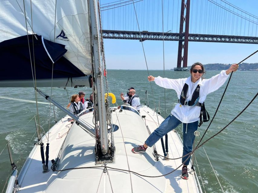 Lisbon: Sailing Sunset - Wine onboard and the crew’s real Lisbon stories