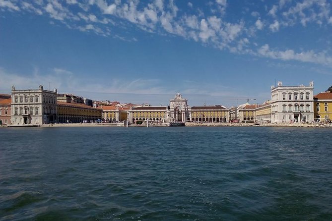 Lisbon Sailing Tour: 2-Hour Cultural Scenic Cruise with Wine - Price and Value: What $48.37 Really Buys You