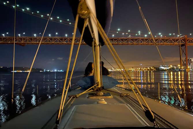 Lisbon: Sailing Tour by Night - Getting to Doca do Bom Sucesso in Belém (and finding the right gate)