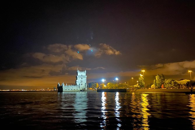 Lisbon: Sailing Tour by Night - On-Board Extras: The Drink, Snacks, Crew Humor, and Boat Size