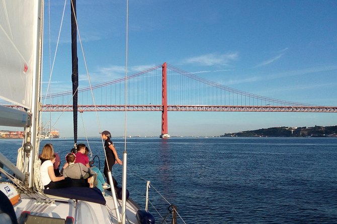 Lisbon Sailing Tour on a Luxury Sailing Yacht with 2 Drinks - St. Jorge Castle, Sé Cathedral, and Alfama: Old Lisbon From a Safer Angle