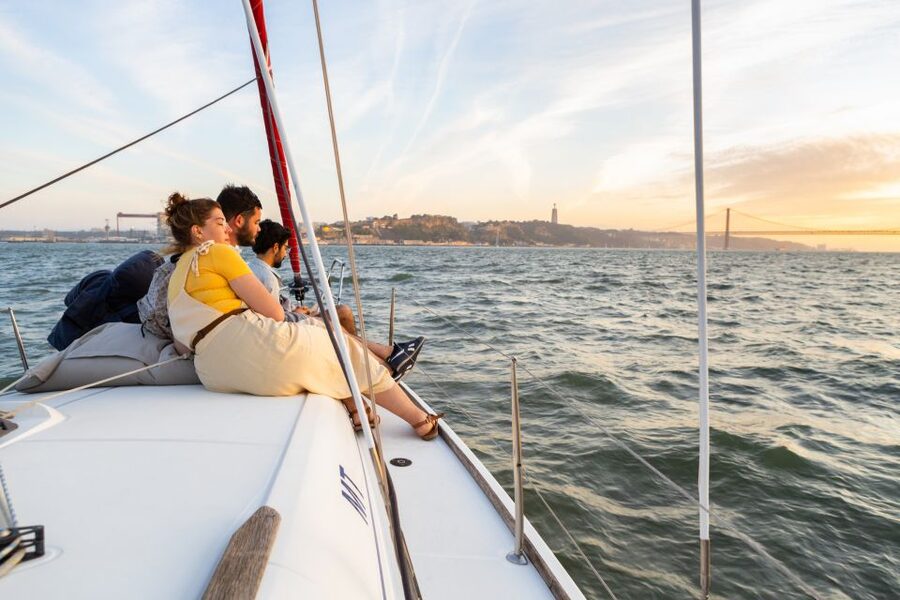 Lisbon: Sailing Tour on the Tagus River - Weather, Clothing, and Simple Safety Moves That Help