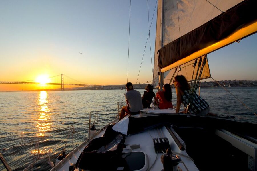 Lisbon: Sailing Tour with Wine and Snacks - The Real Appeal: A Lisbon Sail That’s Relaxed, Not Stuffy
