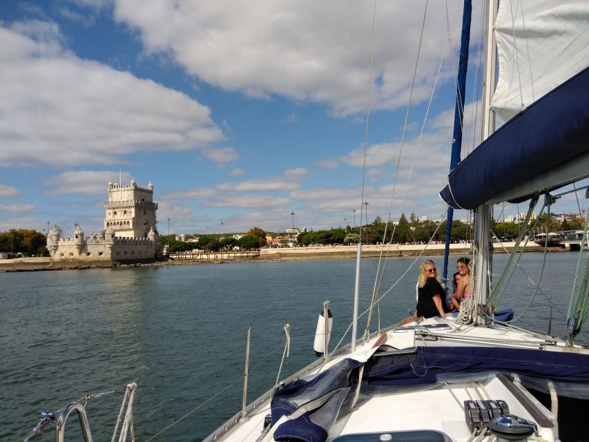 Lisbon: Sailing Tour with Wine and Snacks - Logistics That Matter: Meeting Point, Getting There, and Timing