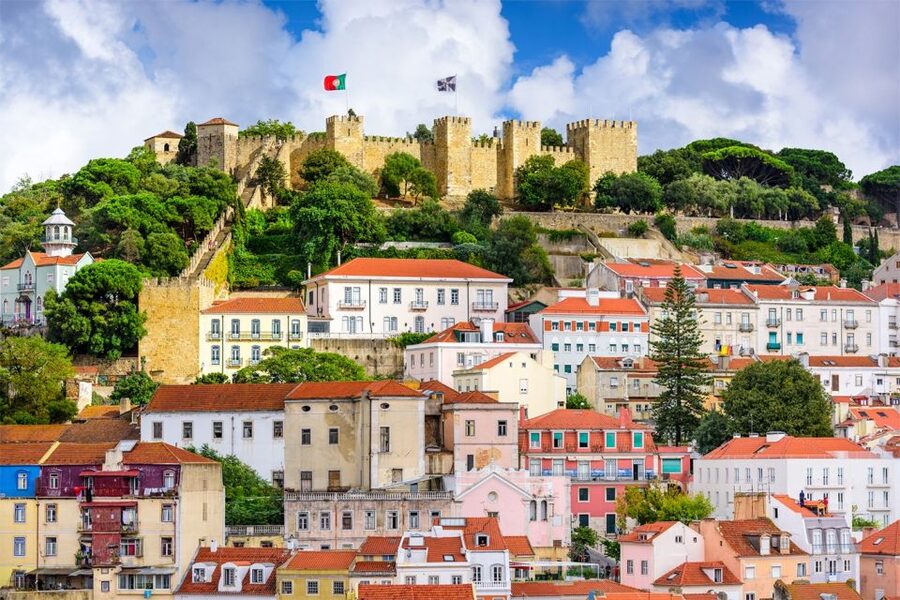 Lisbon: Saint George's Castle Entry Ticket and Guided Visit - The 1.5-hour guided visit: how the castle story is paced