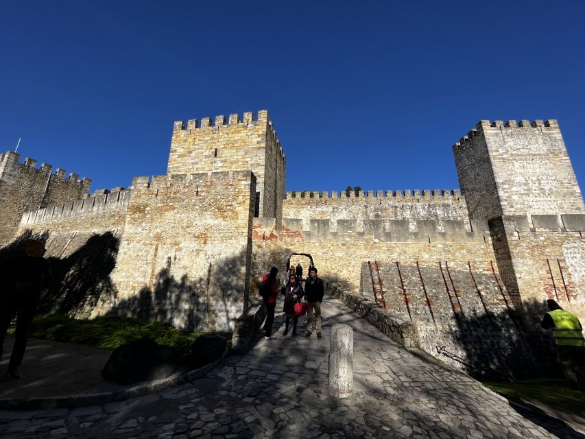 Lisbon: Saint George's Castle Entry Ticket and Guided Visit - Who this tour suits best (and who might want something else)