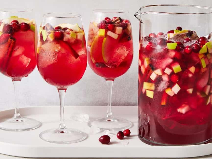 Lisbon – Sangria Social Premium Boat Experience - A 2-hour party cruise on the Tagus with built-in comfort