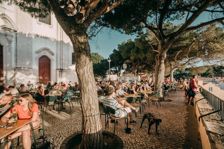 Lisbon: See Lisbon Like a Local on a Private Walking Tour - Alfama after 1775: walking streets that survived a turning point
