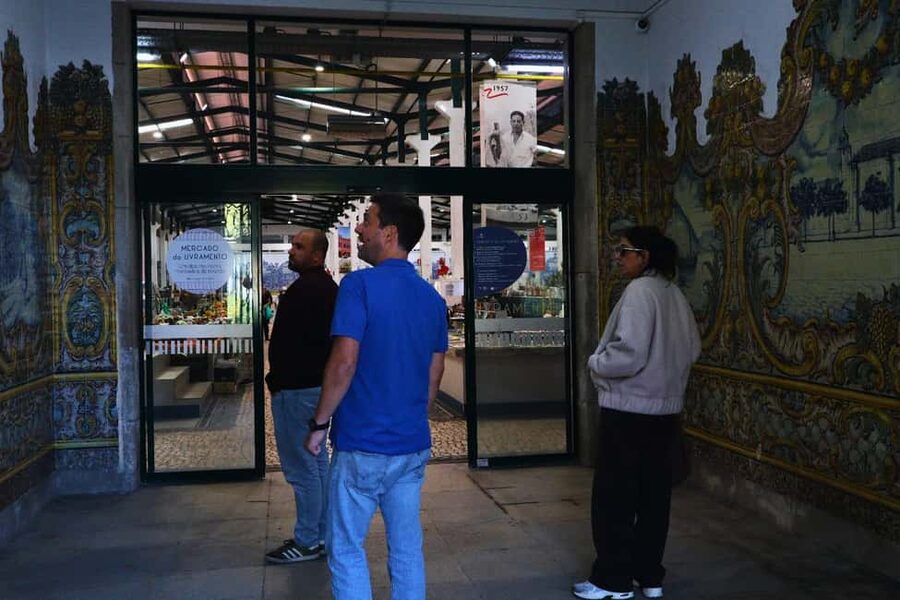 Lisbon: Setúbal Market and Wine tour with Cooking class - The seaside cooking class: making caldeirada de peixe step by step
