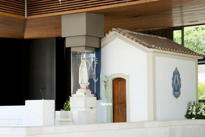 Lisbon: Shrine of Fátima Half Day Tour - Church of Our Lady of Fatima (Lisbon): a calmer second stop with real details