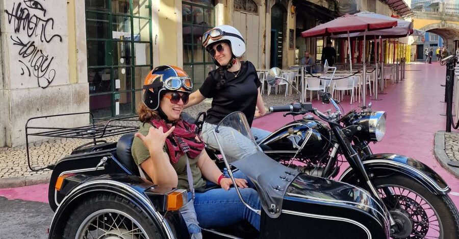 Lisbon: Sidecar Tour - The route that usually hits the big monuments: Belem to central Lisbon