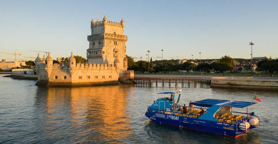 Lisbon: Sightseeing Boat Tour with Hop-On Hop-Off Option - Lisbon from the water: seven hills and Old Town rooftops