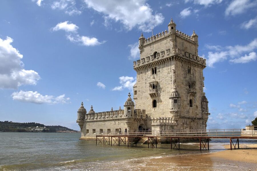 Lisbon & Sintra: Full-Day Private Tour - Sintra: the ride into the Natural Park and the real reason for the trip