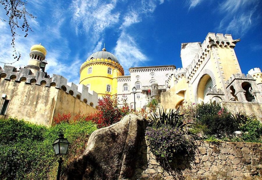 Lisbon: Sintra, Pena Palace, Cabo da Roca & Cascais Day Tour - Colares Lunch Break: A Breather Between Palace and Coast