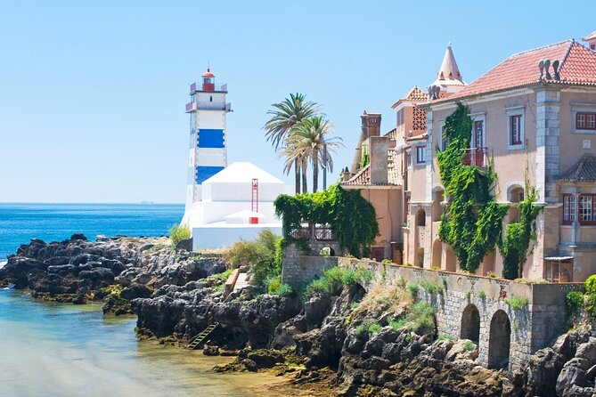 Lisbon: Sintra, Pena Palace , Cascais & Cabo Small Group Day Tour - Guides in this small group: what you notice fast
