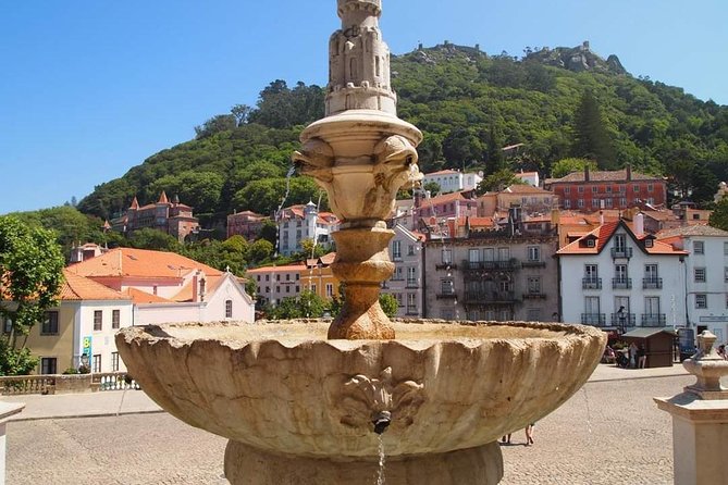 Lisbon: Sintra, Pena Palace, Regaleira, Roca & Cascais Day Tour - Sintra Mountains: Fonte da Sabuga and a quick Moorish Castle stop
