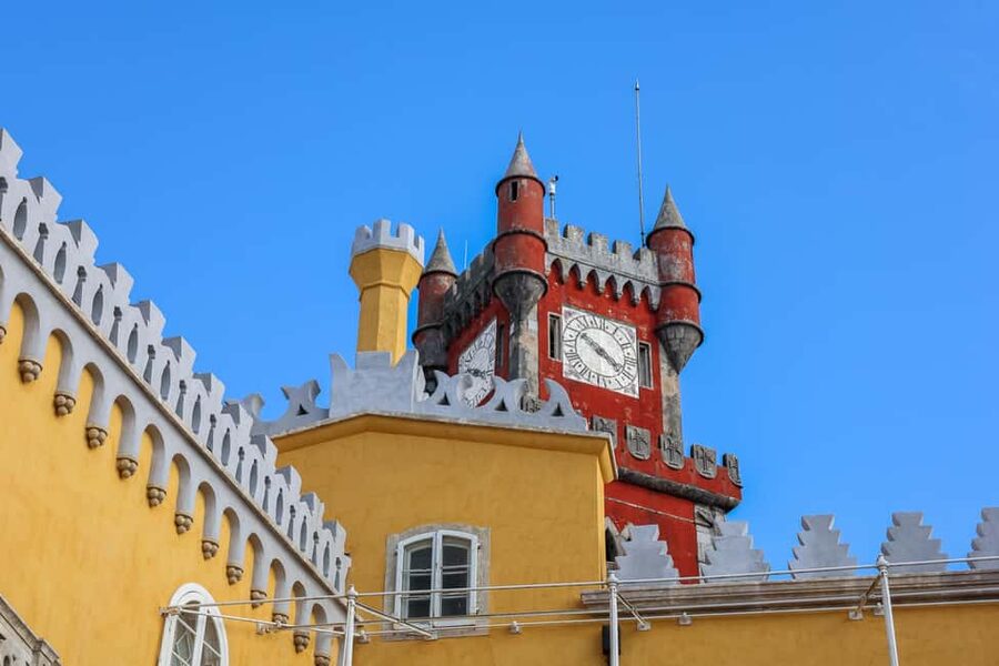 Lisbon: Sintra, Pena Palace & Wine Tasting Small-Group Tour - Sintra’s historic center: enough time to breathe, not enough to rabbit-hole