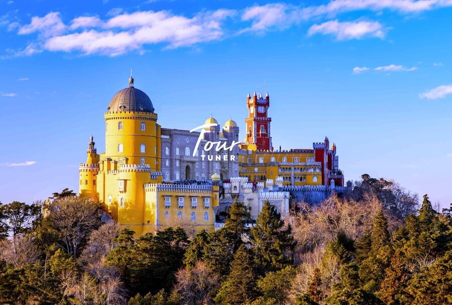 Lisbon: Sintra, Pena, Regaleira, Cabo da Roca & Cascais - Sintra walking tour plus free time: how to not feel rushed