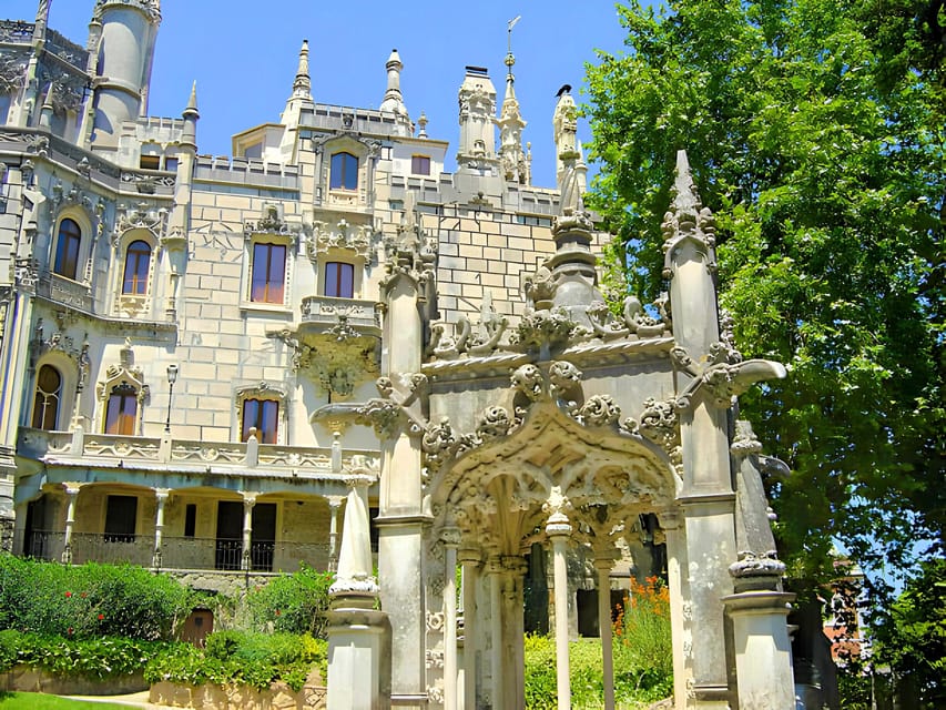 Lisbon: Sintra, Quinta Regaleira, Pena Gardens, Cascais Trip - Sintra center free time: make your hour count (and don’t over-plan)