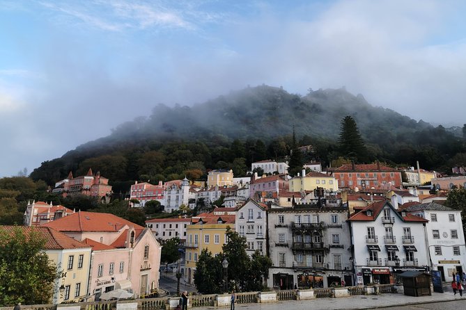 Lisbon & Sintra Ultimate 2-Day Private Tour - Sintra Old Town and Sintra National Palace: Short Stops With Big Payoffs